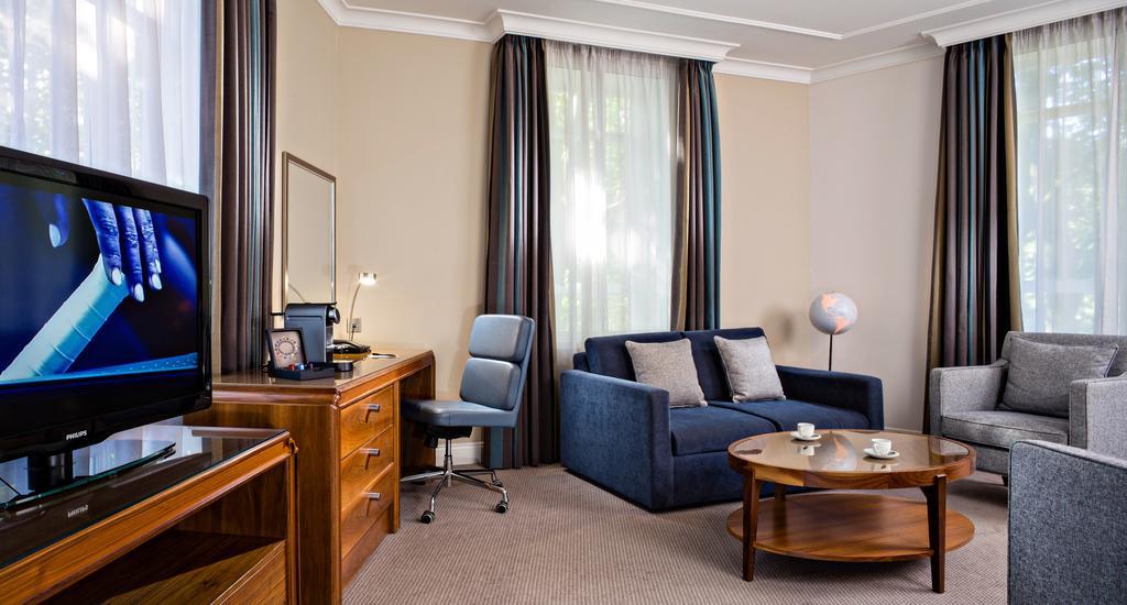 Thistle Euston London Exterior photo