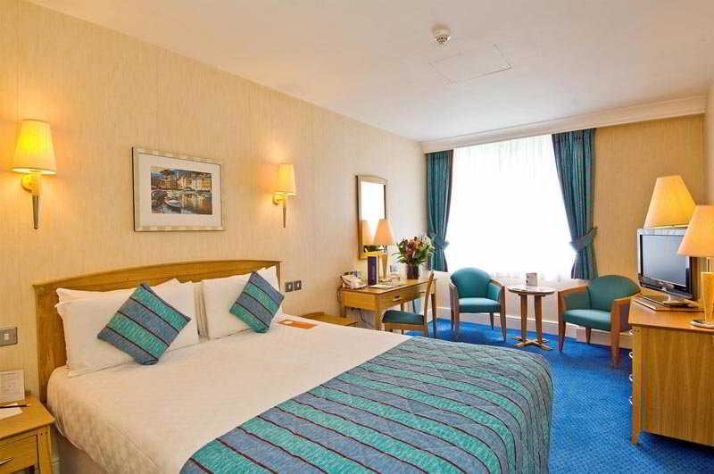 Thistle Euston London Room photo