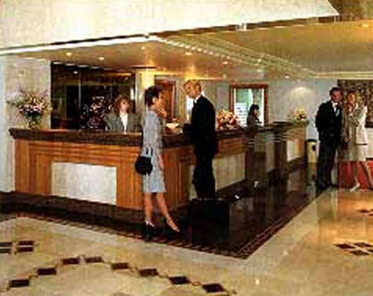 Thistle Euston London Exterior photo