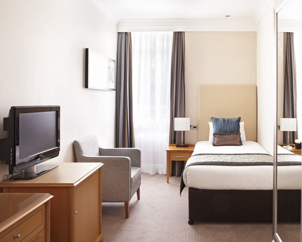 Thistle Euston London Exterior photo